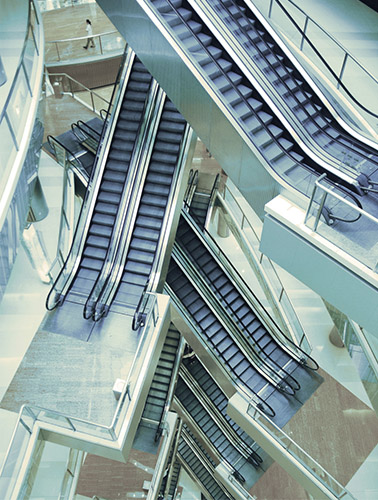 免费在线看片网站/人行道